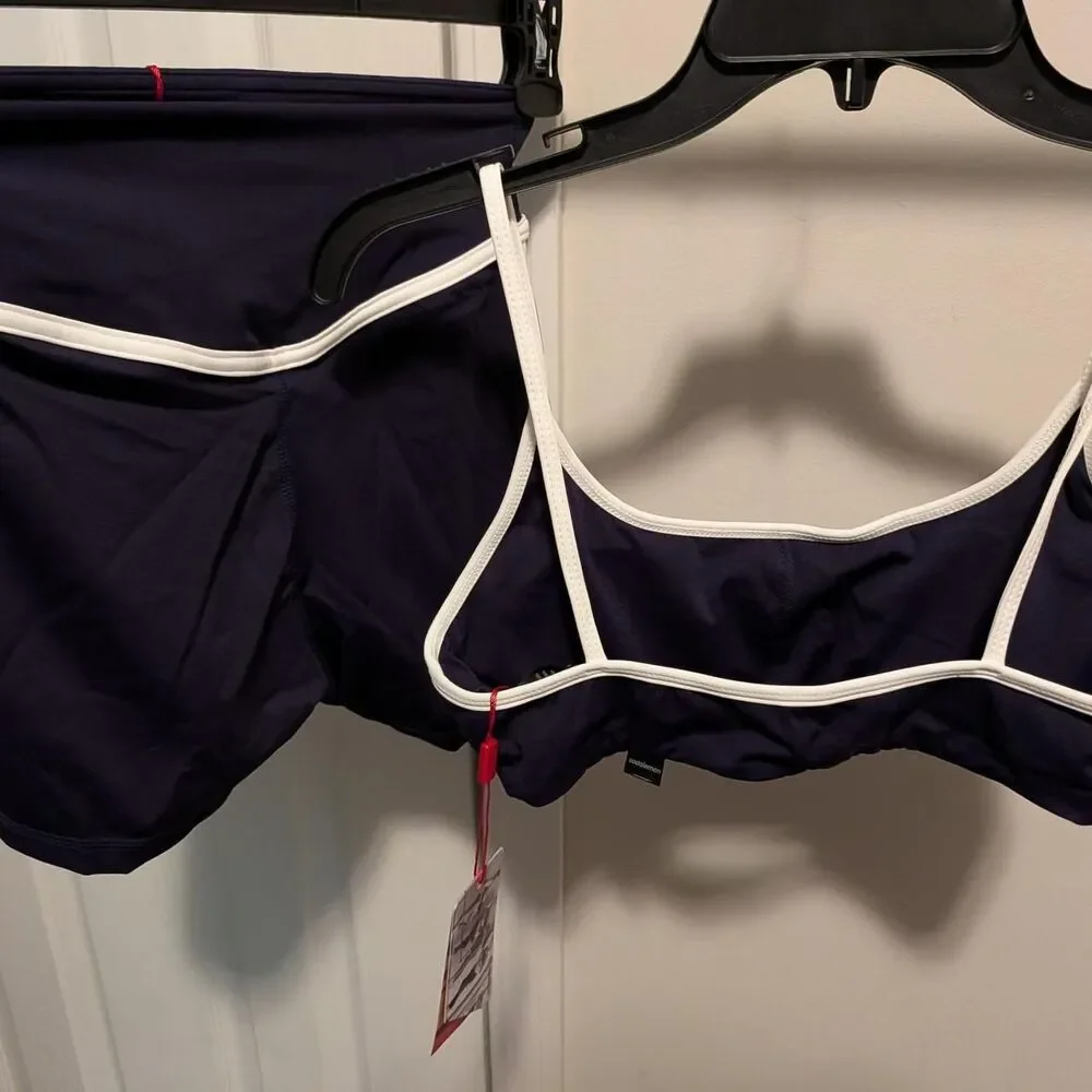 Sodalemon yoga sports bra and shorts se
